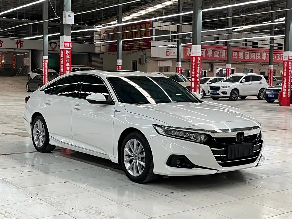Honda Accord 2023 — фото 3