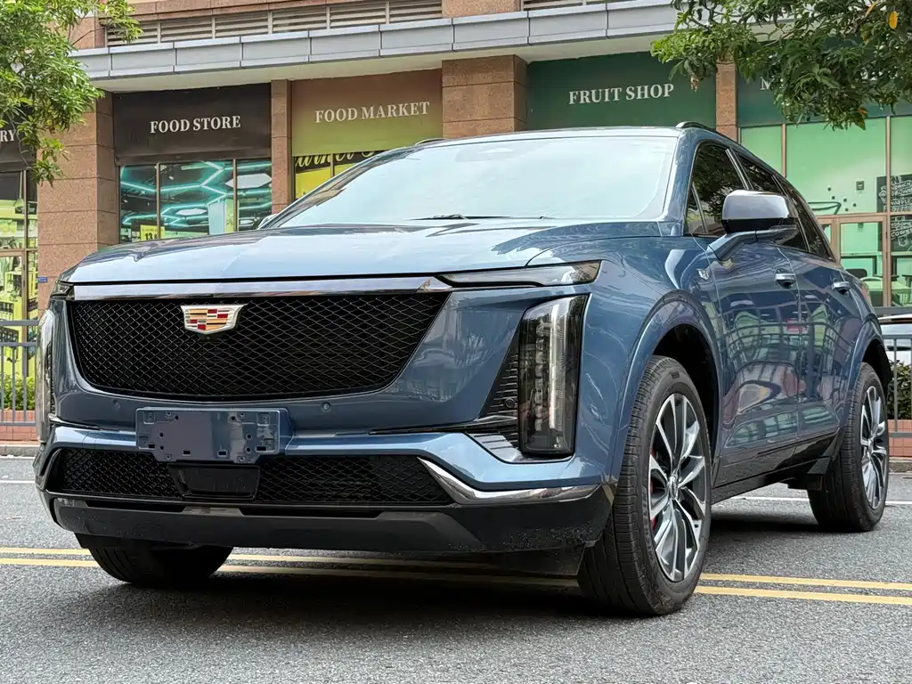 Cadillac XT5 2024 — фото 1