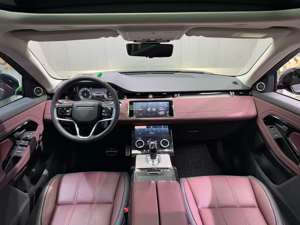 Land Rover Evoque 2024 — фото 6