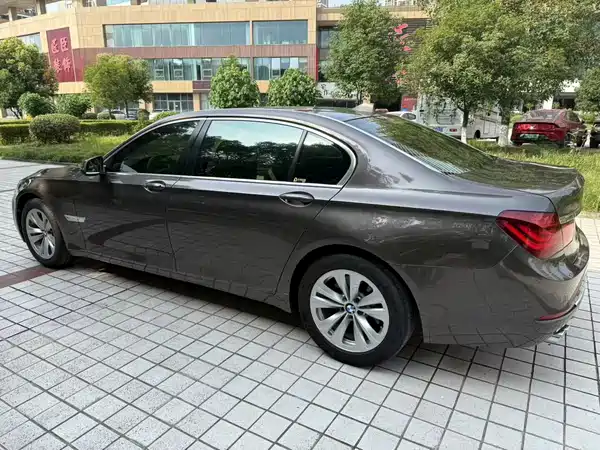 BMW 7 Series 2013