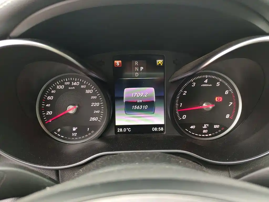 Mercedes-Benz C-Class 2018