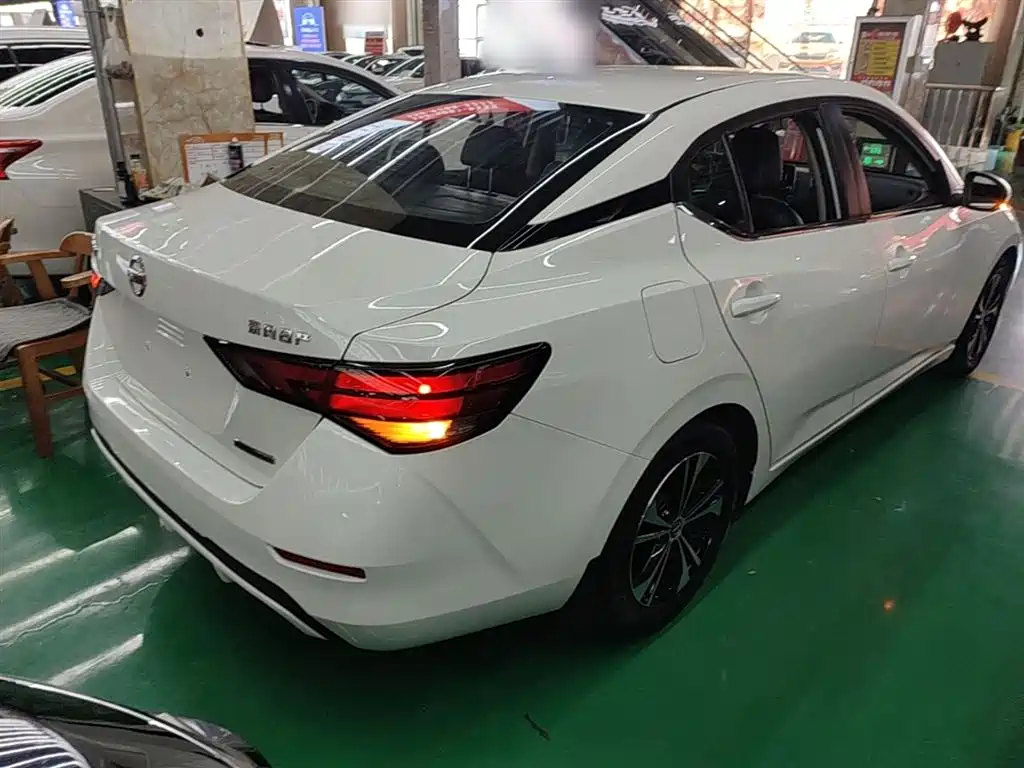 Nissan Sylphy 2020 — фото 5