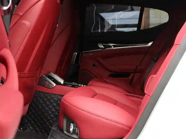 Porsche Panamera New Energy 2015