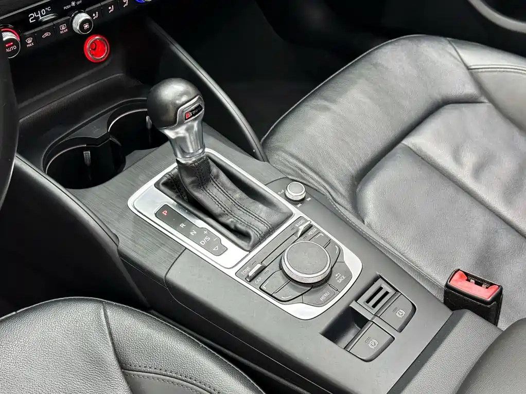 Audi A3 2015 — фото 15