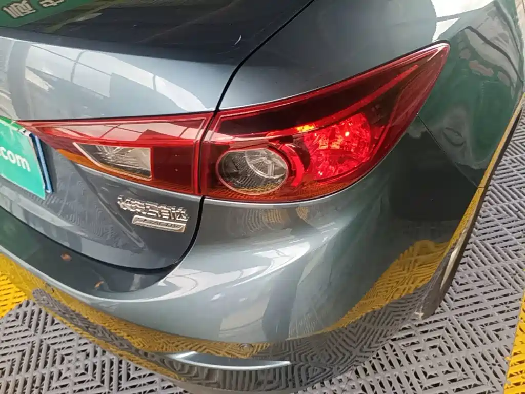 Mazda 3 Angkesela 2016 — фото 8