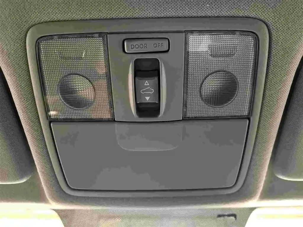 Kia KX1 2022 — фото 17