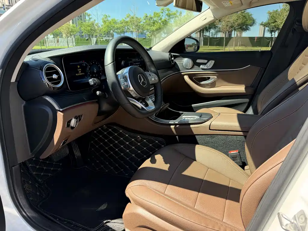 Mercedes-Benz E-Class 2020 — фото 5