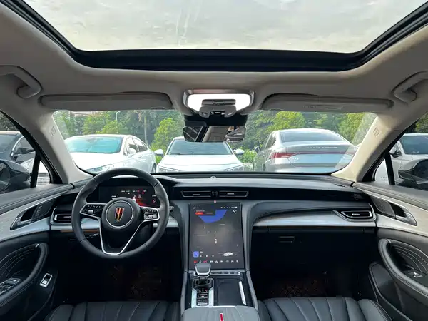 Hongqi H5 2026