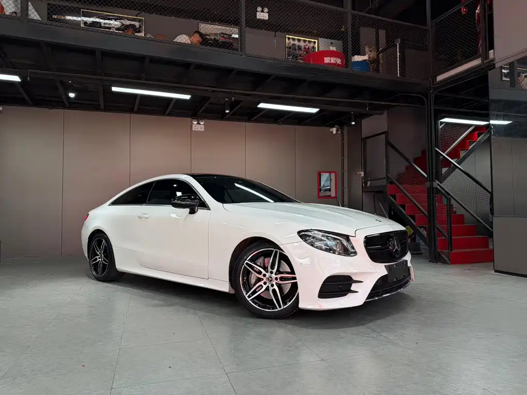 Mercedes-Benz E-Class 2018 — фото 8