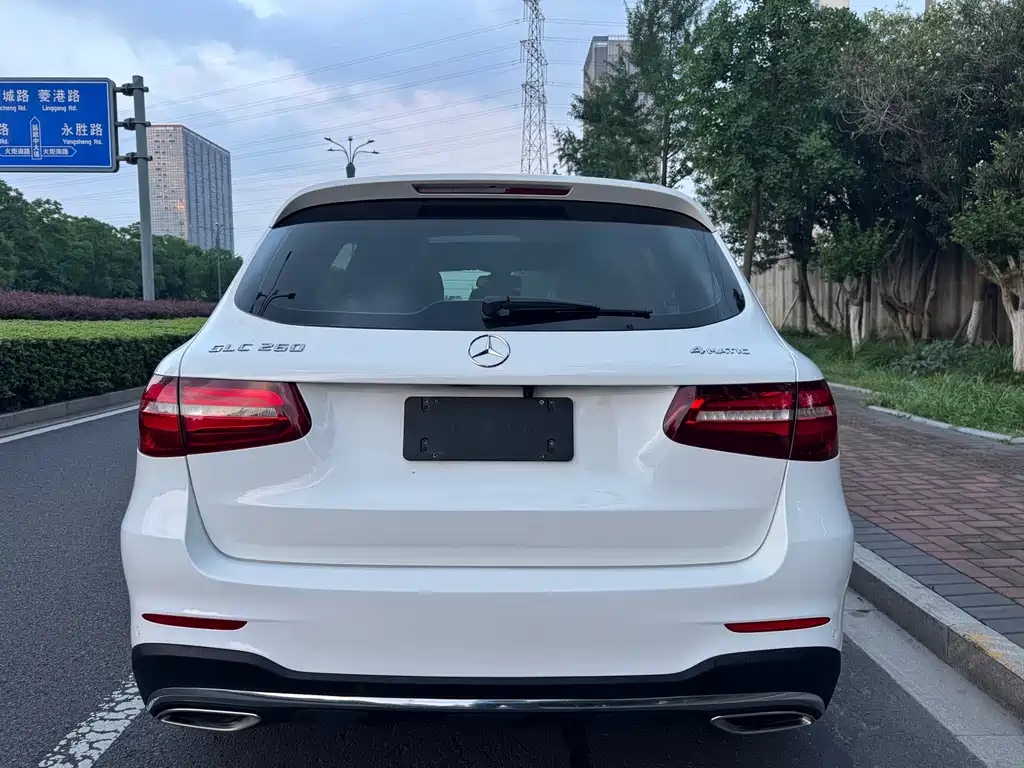 Mercedes-Benz GLC 2018 — фото 4