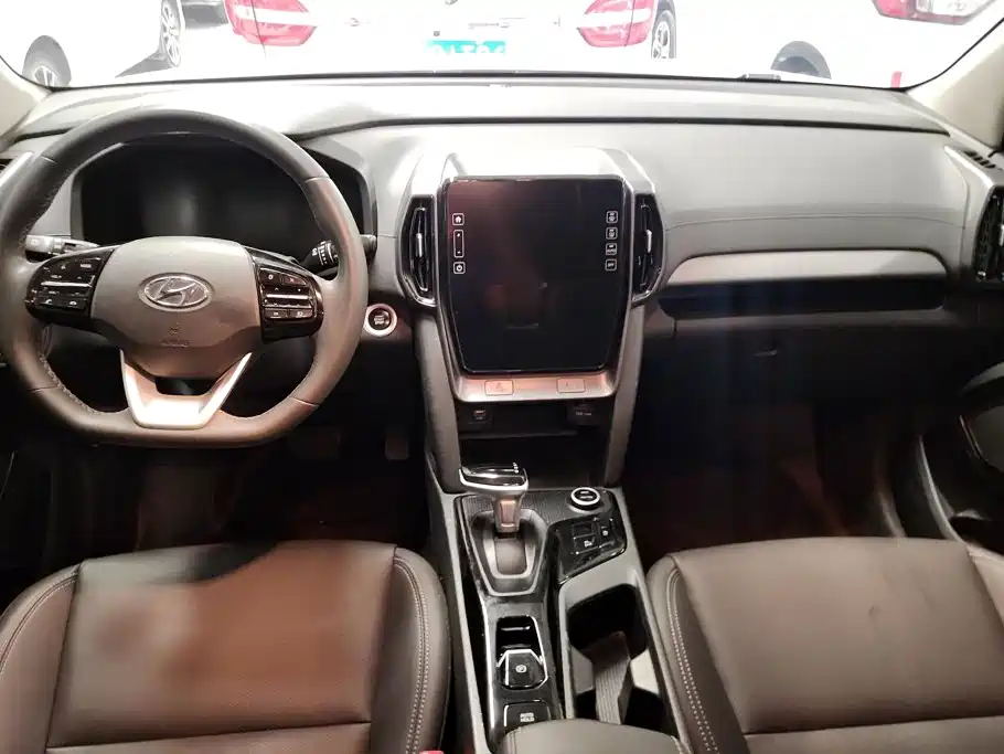 Hyundai ix35 2023 — фото 12