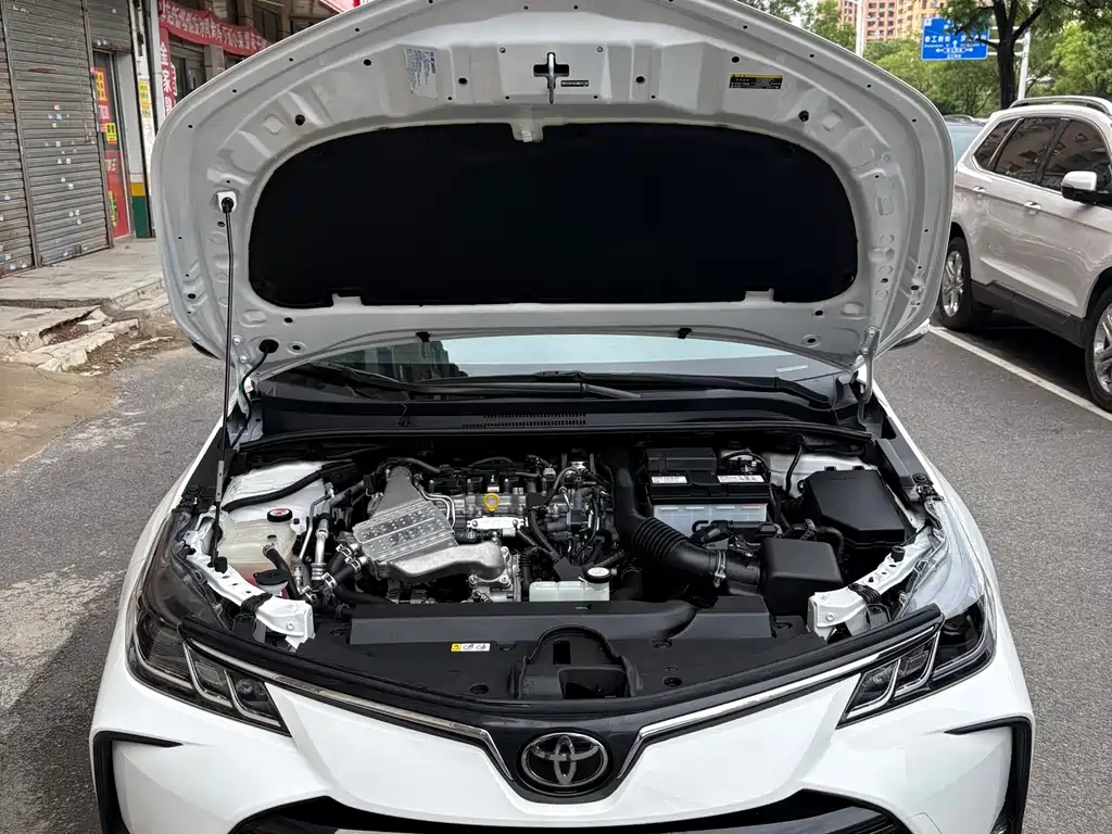 Toyota Corolla 2022 — фото 13