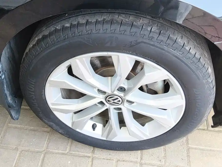 Volkswagen Magotan 2017