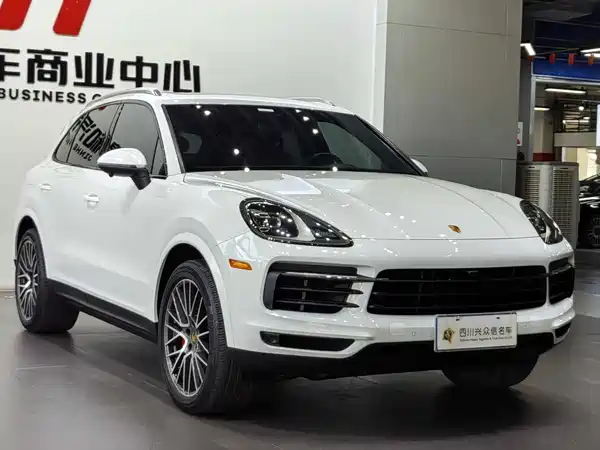 Porsche Cayenne 2023
