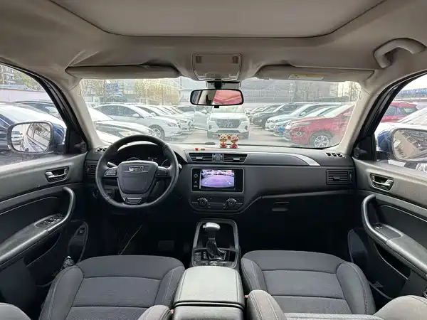 Qoros 5 2017