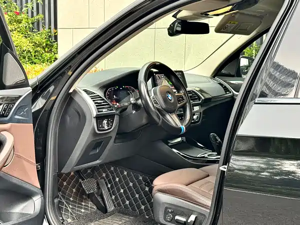 BMW X3 2021