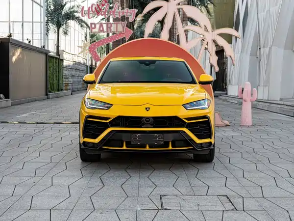 Lamborghini Urus 2023
