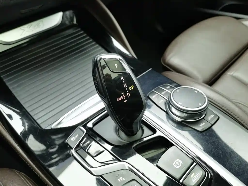 BMW X4 2019 — фото 13
