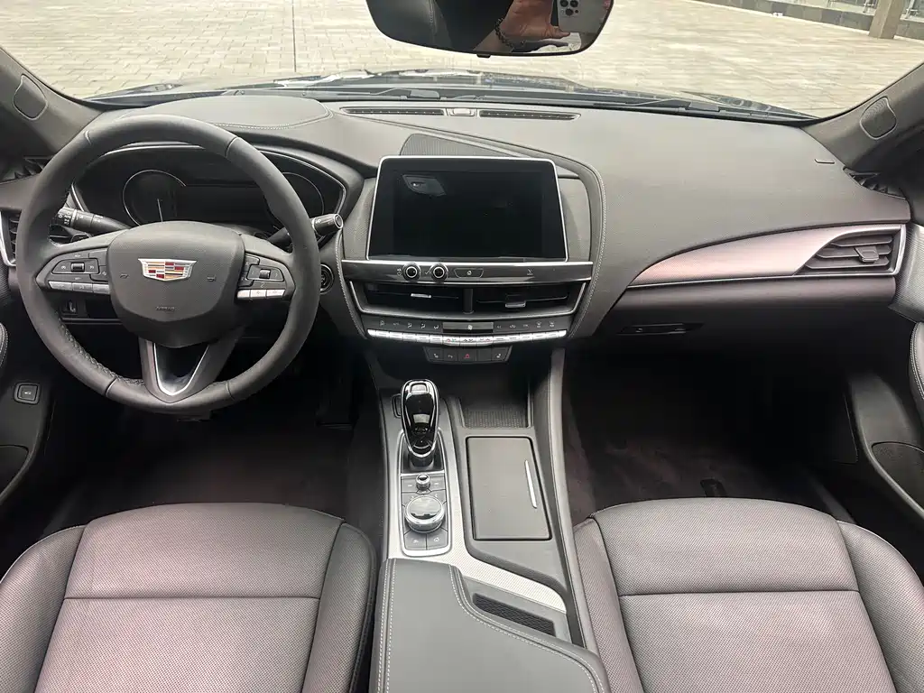 Cadillac CT5 2020 — фото 15