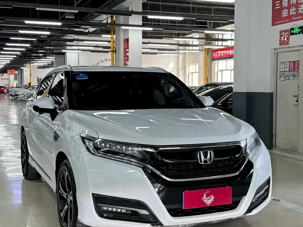 Honda UR-V 2017 — фото 3