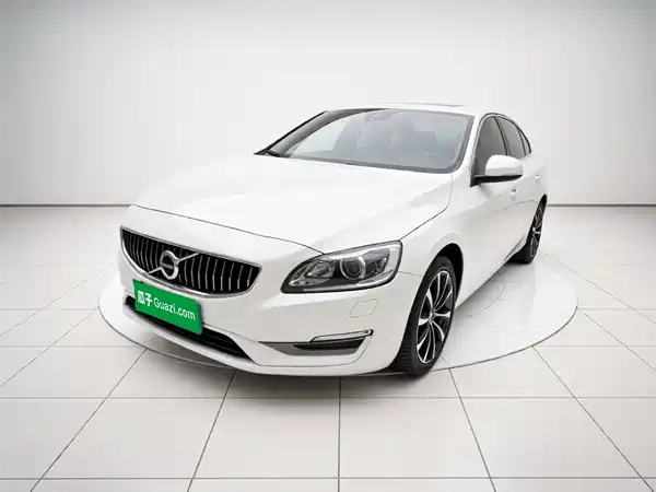 Volvo S60 2019