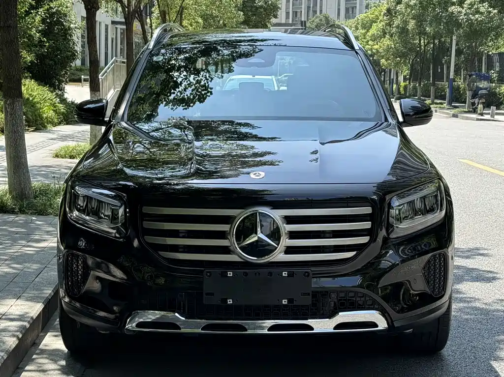 Mercedes-Benz GLB 2025 — фото 2