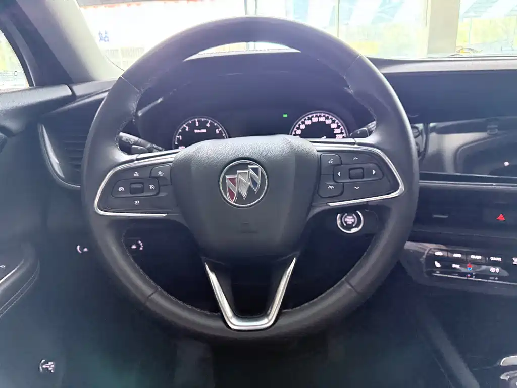 Buick Envision S 2023 — фото 13