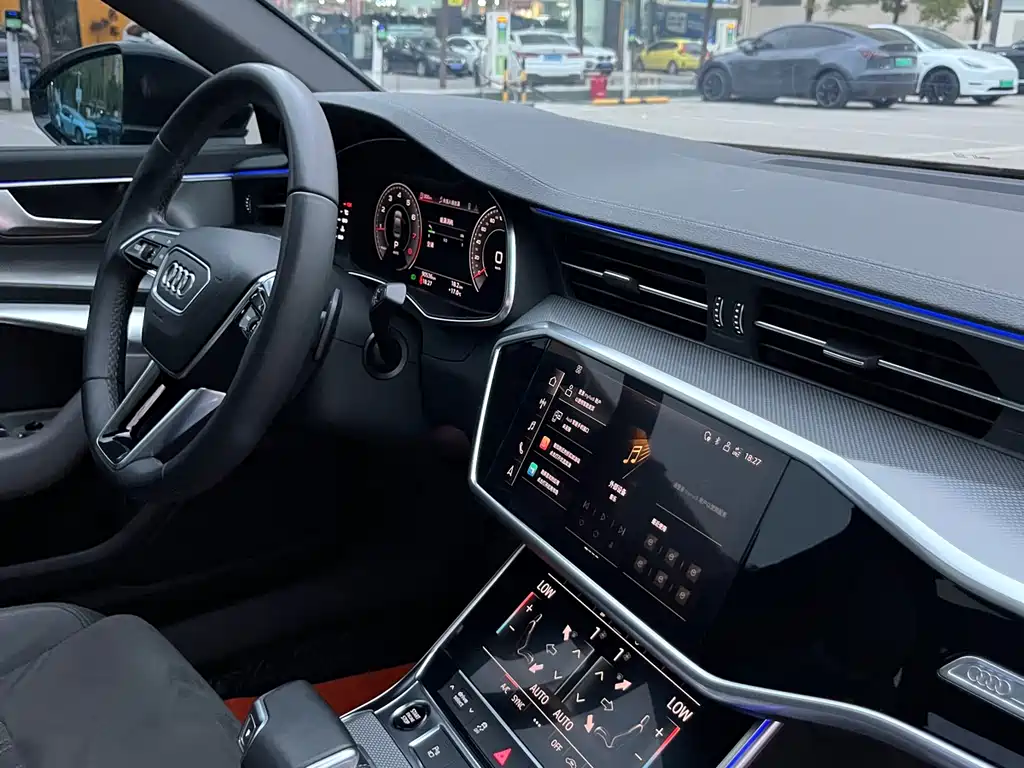 Audi A6L 2021 — фото 19