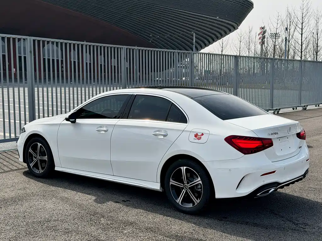 Mercedes-Benz A-Class 2025 — фото 6
