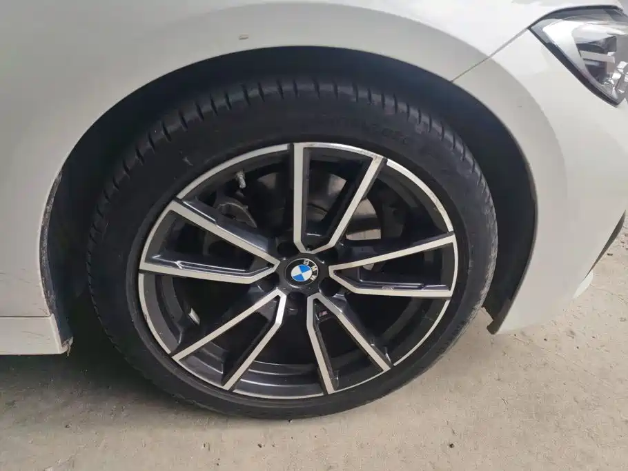 BMW 3 Series 2021