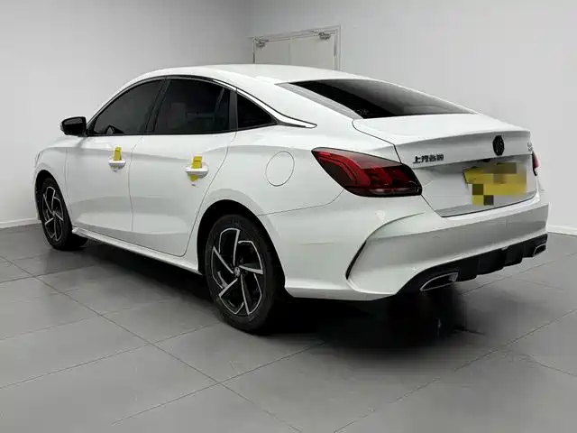 MG MG5 2023