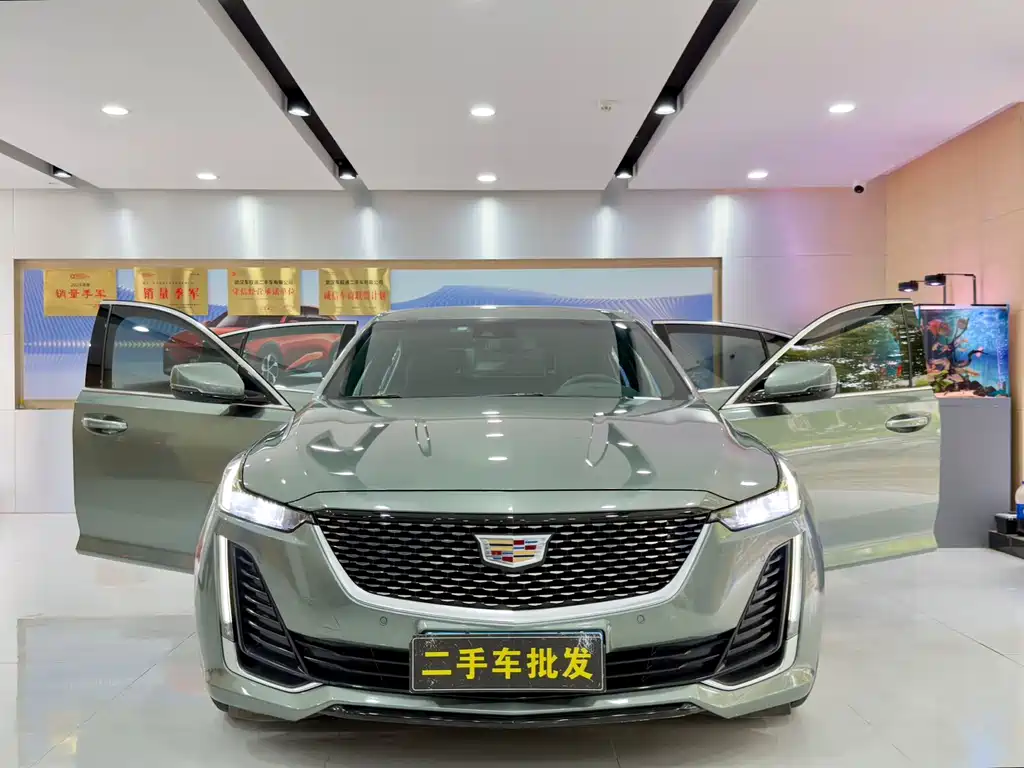 Cadillac CT5 2022 — фото 16
