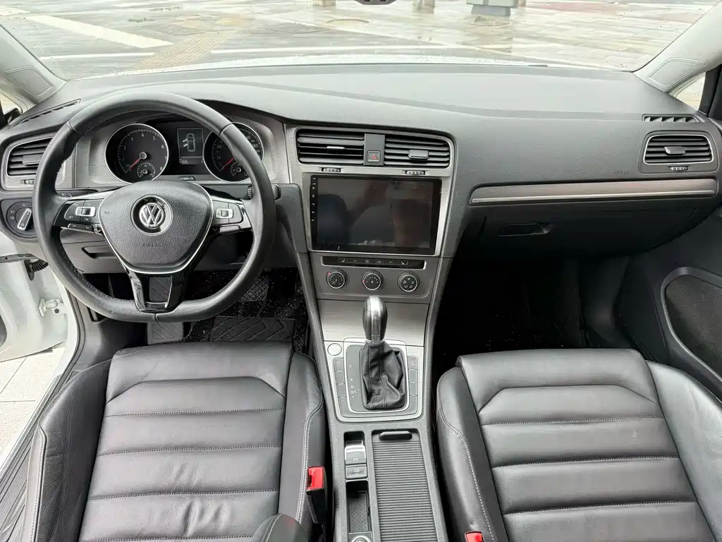 Volkswagen Golf 2015