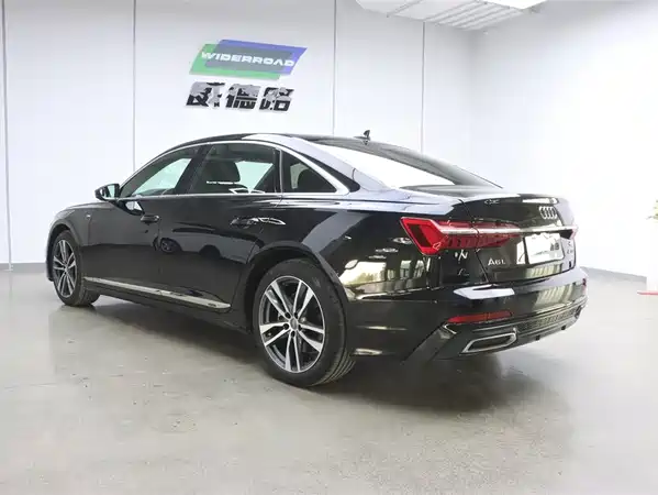 Audi A6L 2020