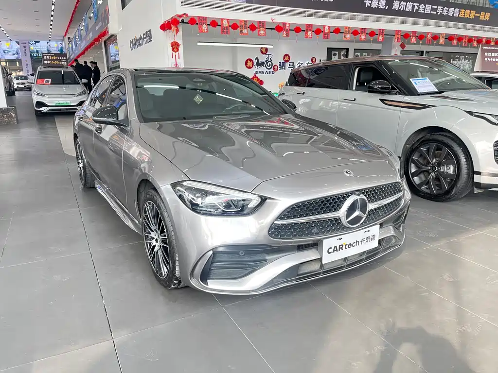 Mercedes-Benz C-Class 2023 — фото 3
