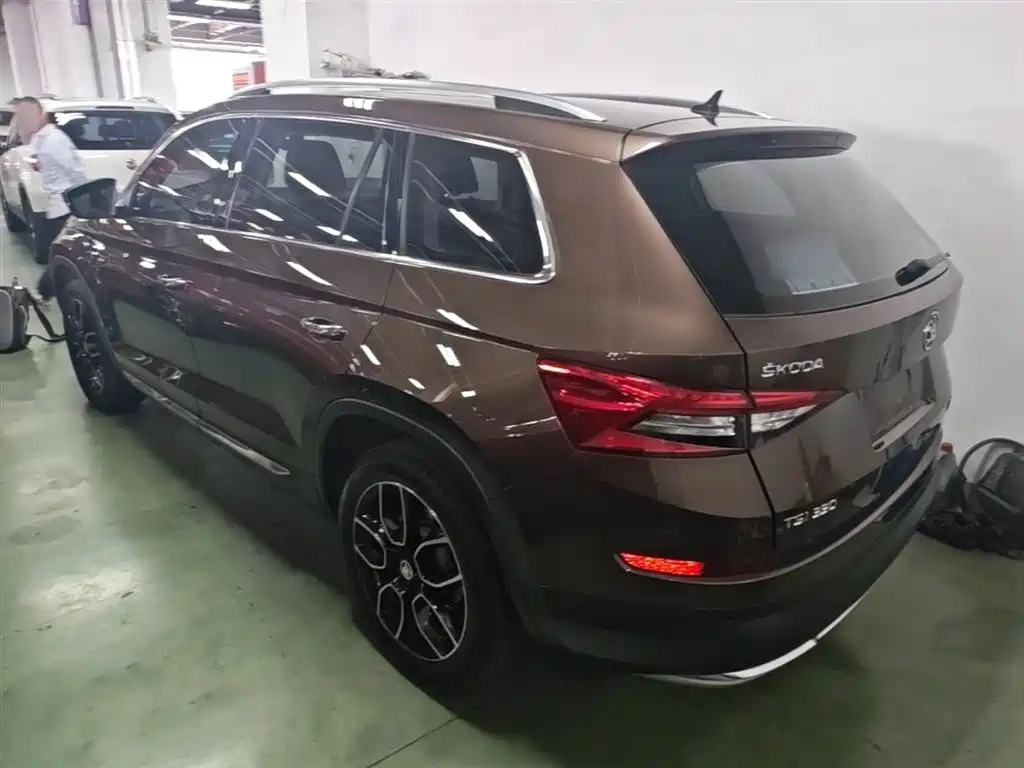 Skoda Kodiaq 2017 — фото 5