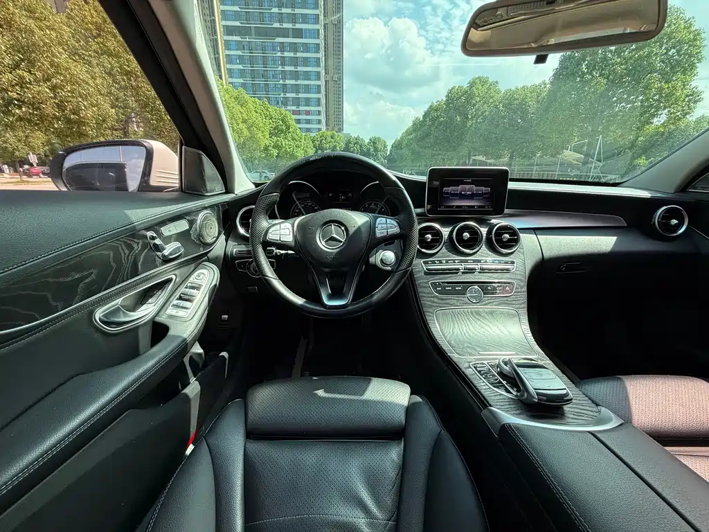 Mercedes-Benz C-Class 2015 — фото 10