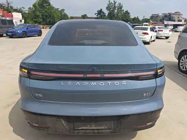 Leapmotor B01 2025
