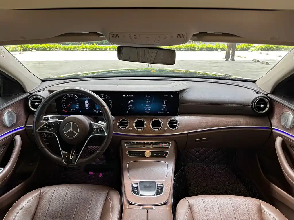Mercedes-Benz E-Class 2021