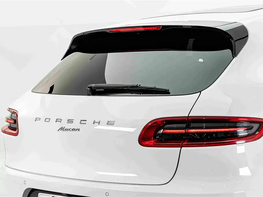 Porsche Macan 2017 — фото 7