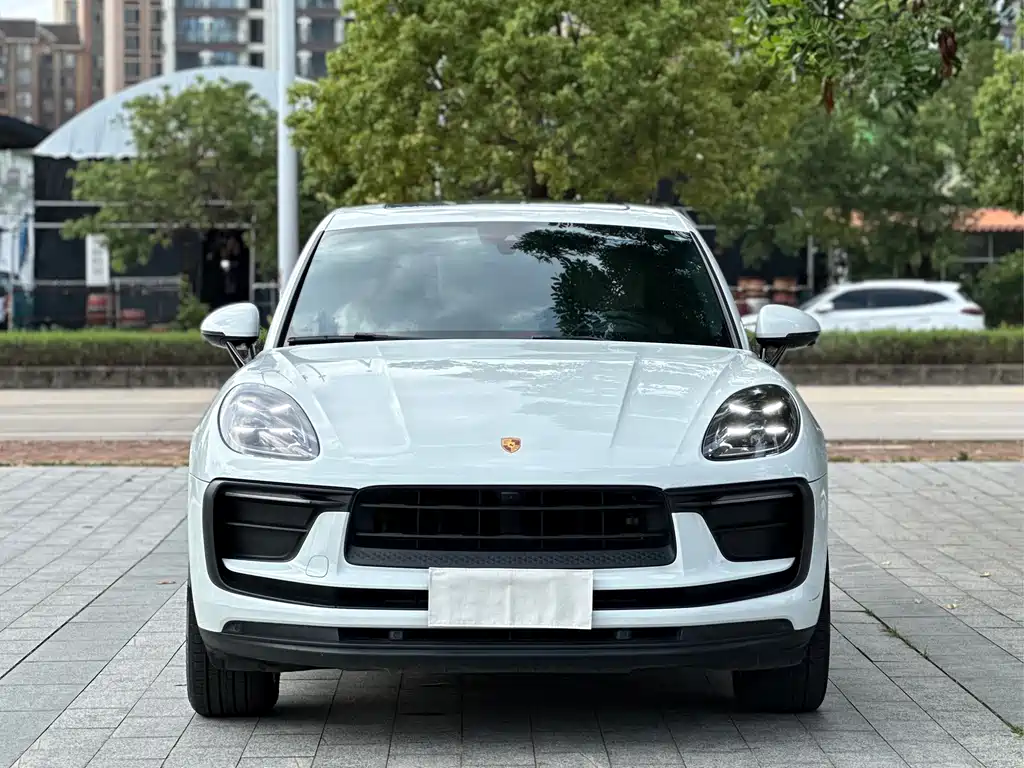 Porsche Macan 2022 — фото 2