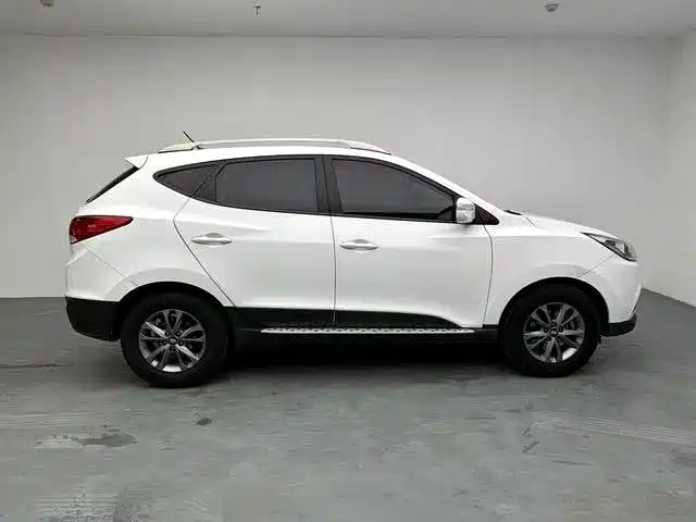 Hyundai ix35 2015 — фото 5