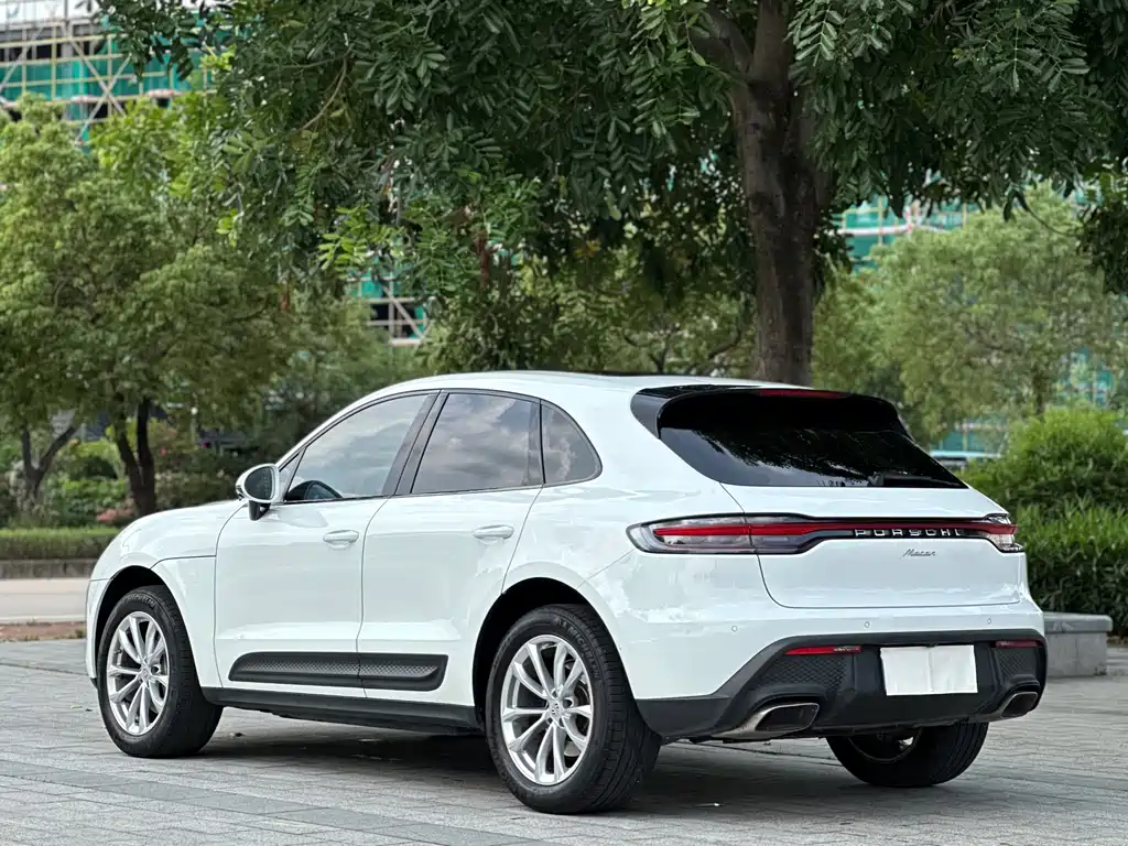Porsche Macan 2022 — фото 6