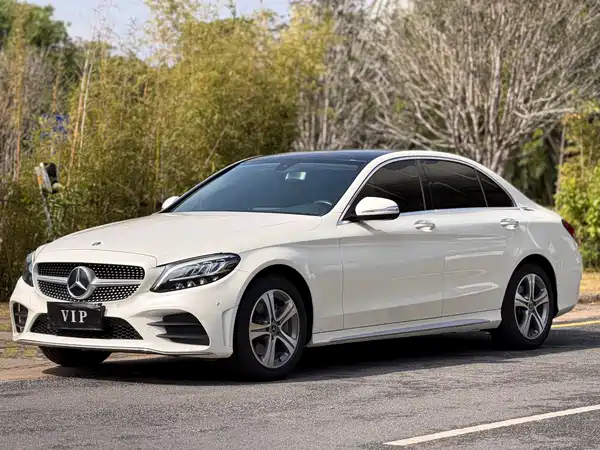 Mercedes-Benz C-Class 2020