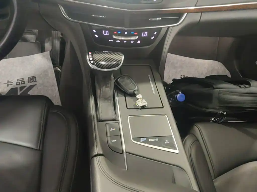 Cadillac CT6 2018 — фото 14
