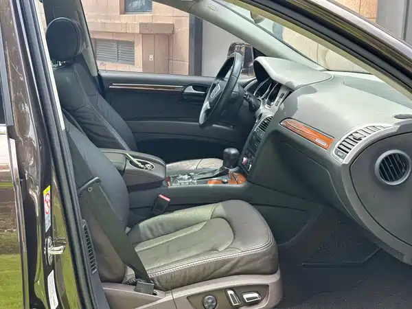 Audi Q7 2014