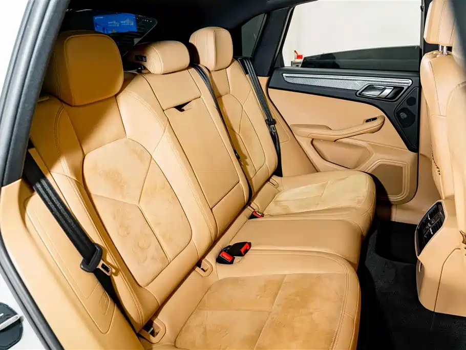 Porsche Macan 2017 — фото 21