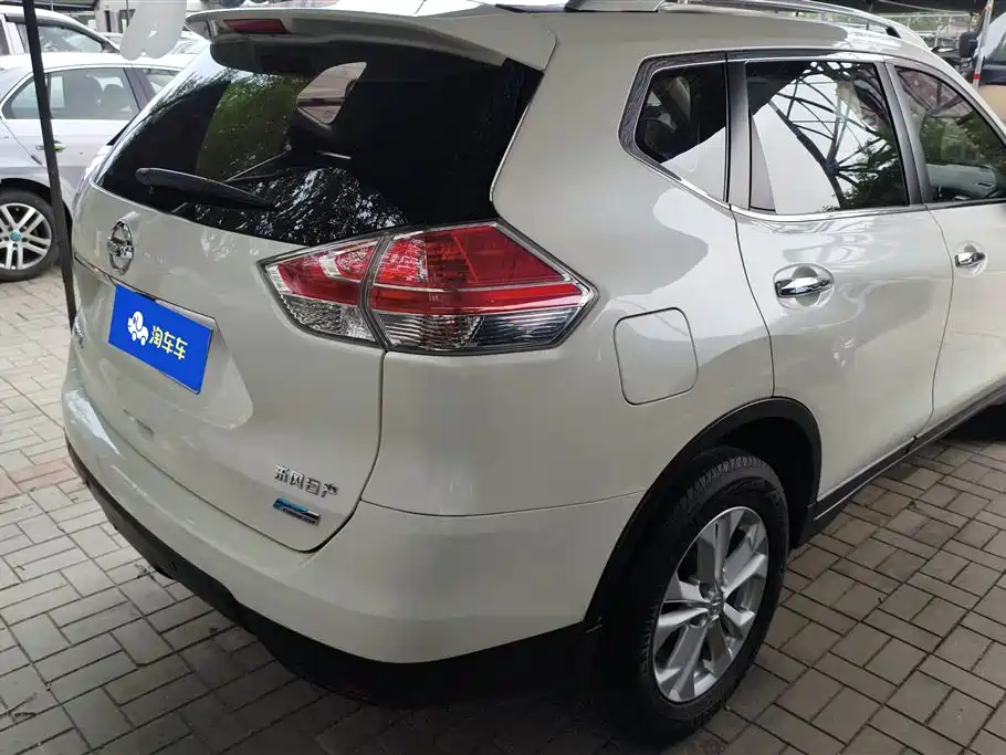 Nissan X-Trail 2015 — фото 3