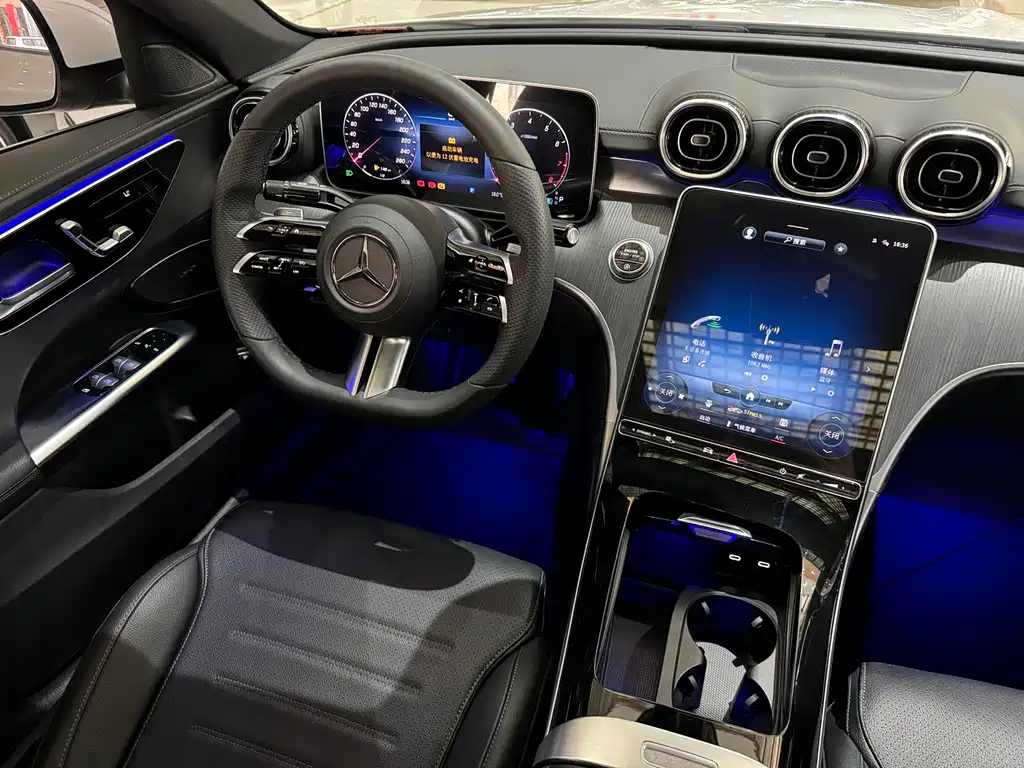 Mercedes-Benz C-Class 2022 — фото 7
