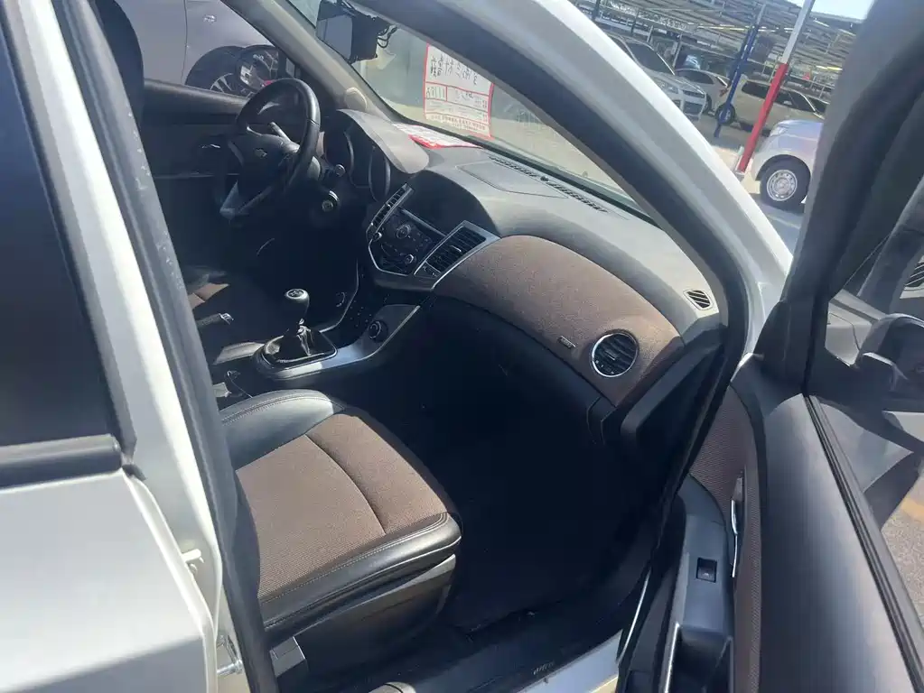 Chevrolet Cruze 2014